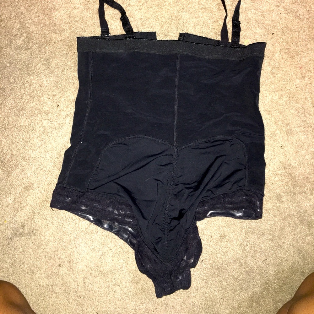 Kim Kardashian Waist Shaper & Bottom Push Up Wear